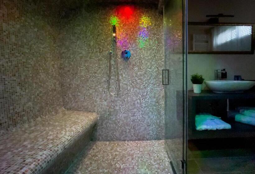 سوئیت با تخت بزرگ, 4 Star Suite Spa   Self Check In