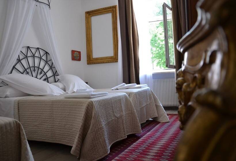 اتاق استاندارد سه نفره, B&b La Loggia Del Castello