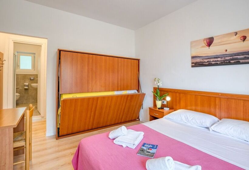 اتاق استاندارد چهار تخته, Casa Piantoni