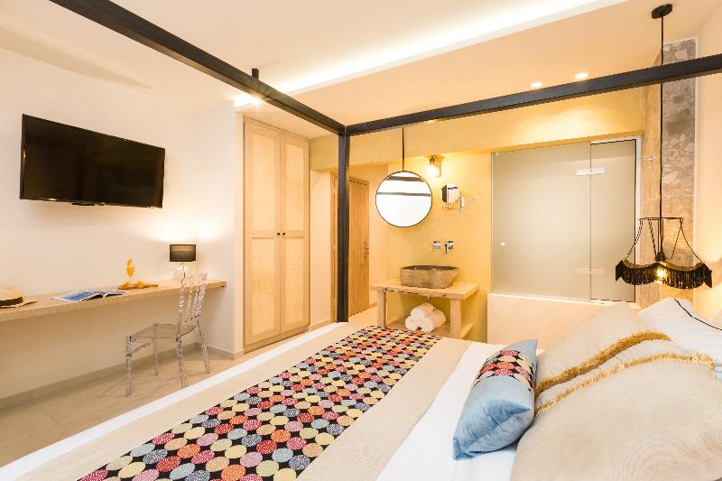 Люкс Повышенной Комфортности, Cressa Suites   Adults Only