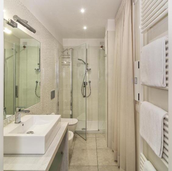 استودیوی استاندارد, Le Dimore Del Borgo