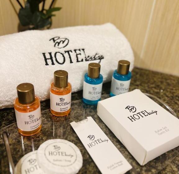 מיטת קינג בסוויטה, Bm Hotel City