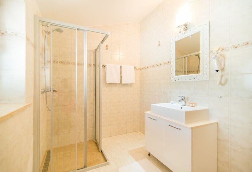 4인용 스탠다드 룸, Apartments And Rooms With Wifi Vrsar, Porec   3007