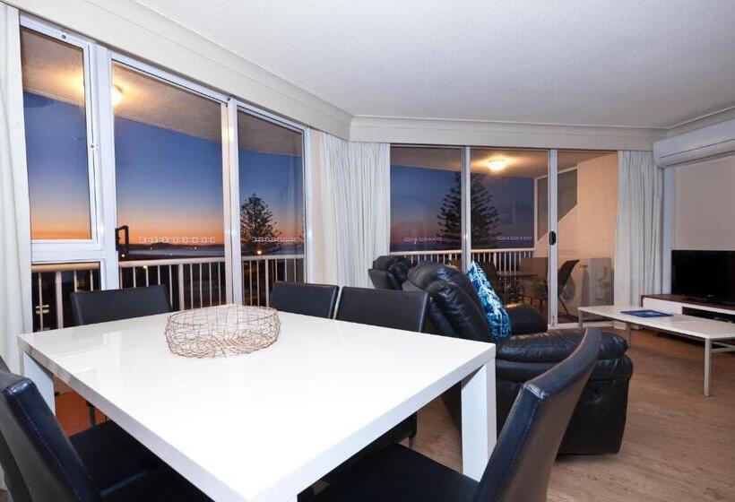 Апартаменты Deluxe 2 Спальни Вид на Море, Meridian Tower Kirra Beach
