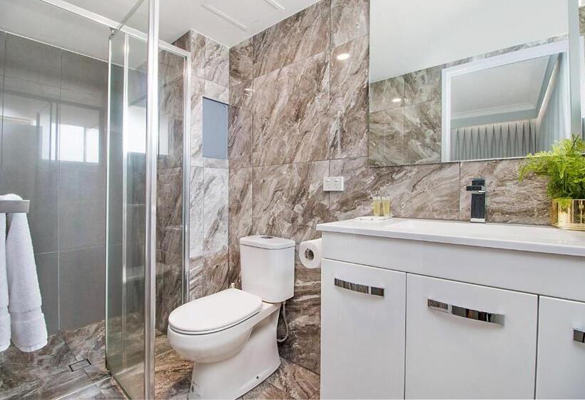 Апартаменты Superior 1 Спальня Вид на Море, Meridian Tower Kirra Beach