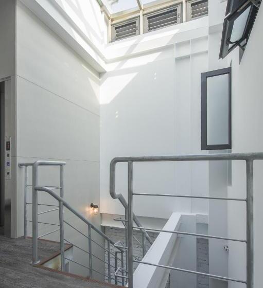 اتاق استاندارد اینتریور, Ox Suites