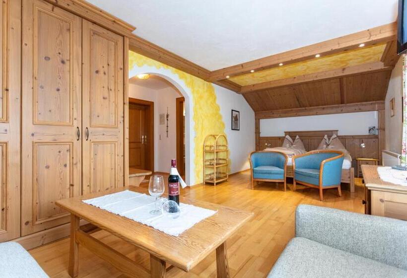 Номер Стандарт, Pension Lackenbauer