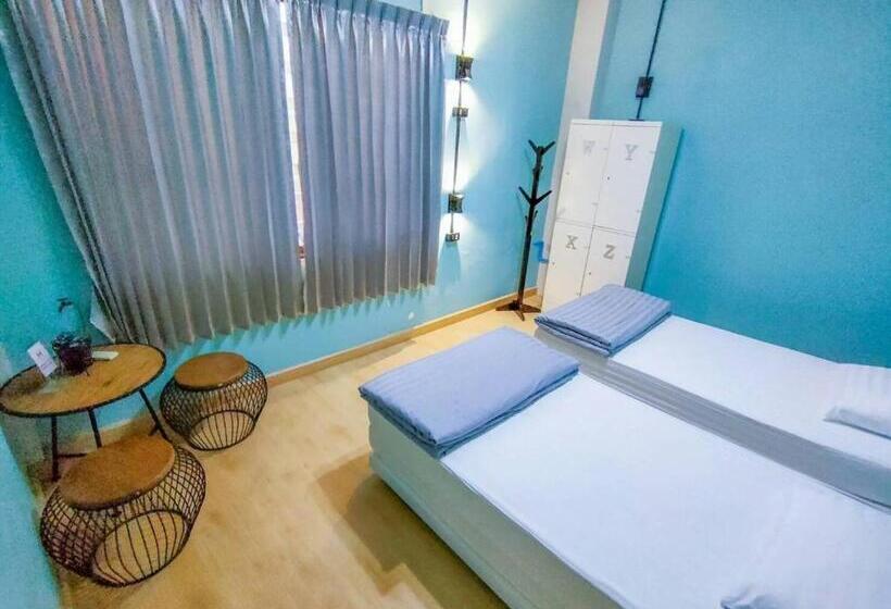 Quarto Familiar Banheiro Compartilhado, Hub Hostel Hatyai