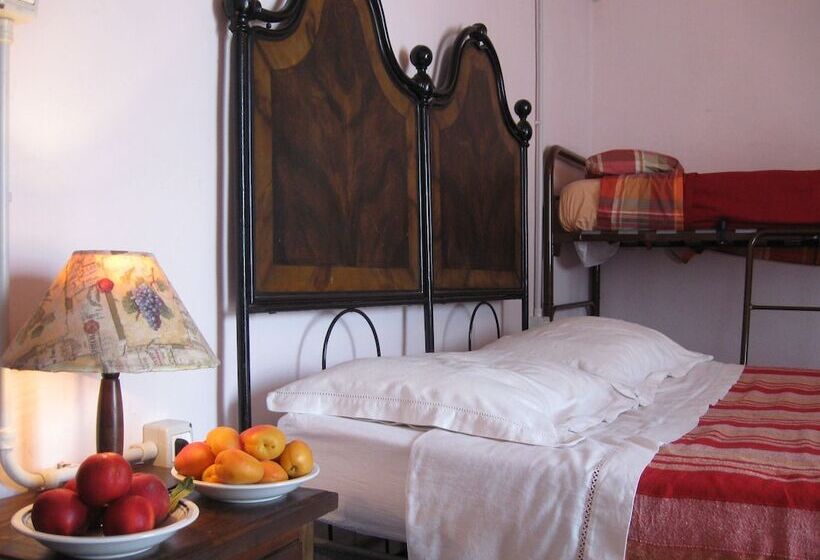Семейный Номер, B&b Prisca