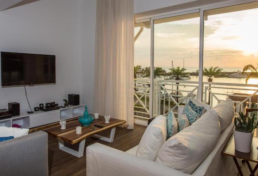 Вилла 3 Спальни, Marina Pez Vela Villas
