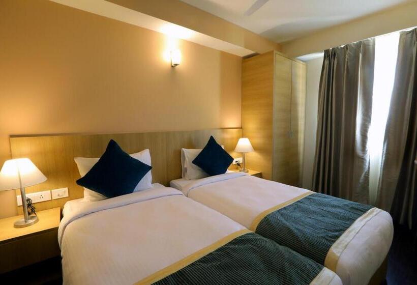 标准工作室, Starlit Suites Neemrana