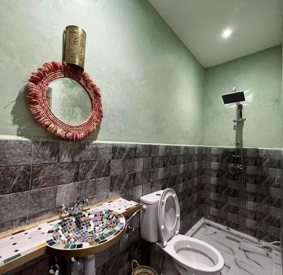 اتاق استاندارد, Kasbah Red Castel Hostel