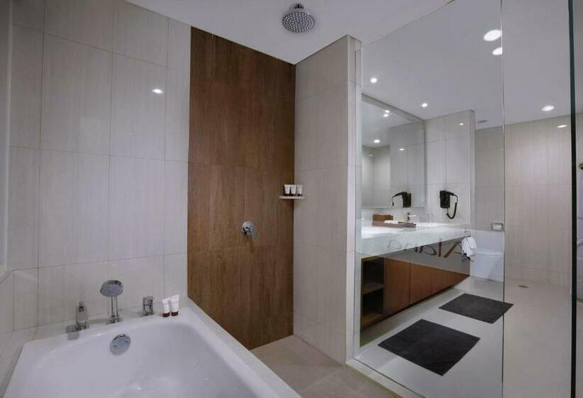 Люкс, The Alana Hotel And Conference Sentul City By Aston