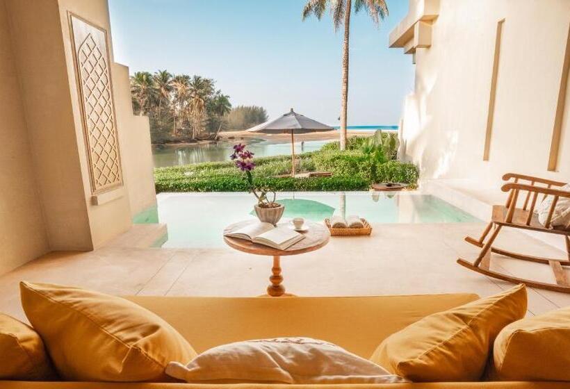 Люкс с Бассейном, Devasom Khao Lak Beach Resort & Villas