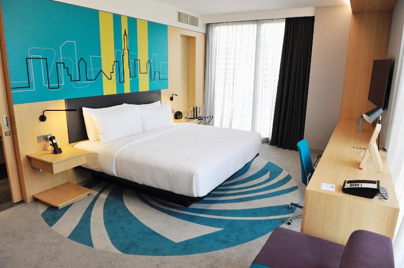 Номер Стандарт, Aloft Dubai Creek