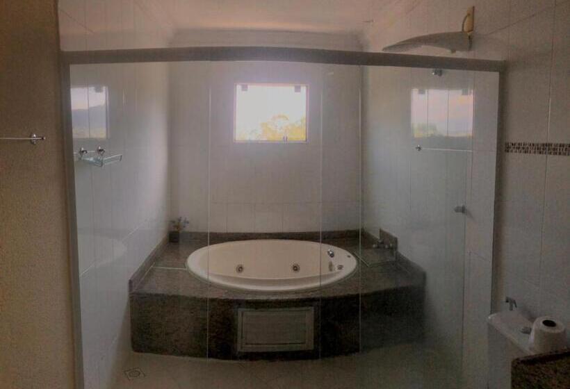 컴포트 룸, Penedo House Pousada