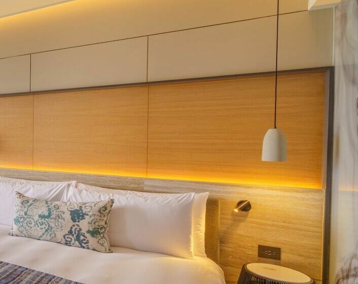 חדר סטנדרט שתי מיטות זוגיות, Renaissance Cancun Resort & Marina