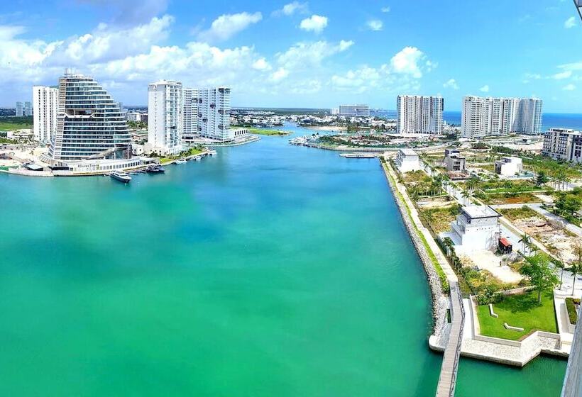 סוויטה עם נוף, Renaissance Cancun Resort & Marina
