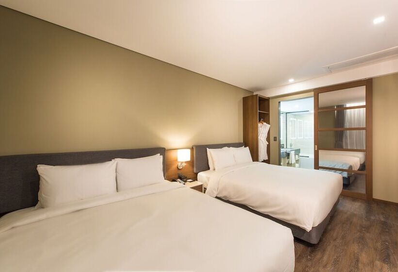 스위트, Ena Suite Hotel Namdaemun