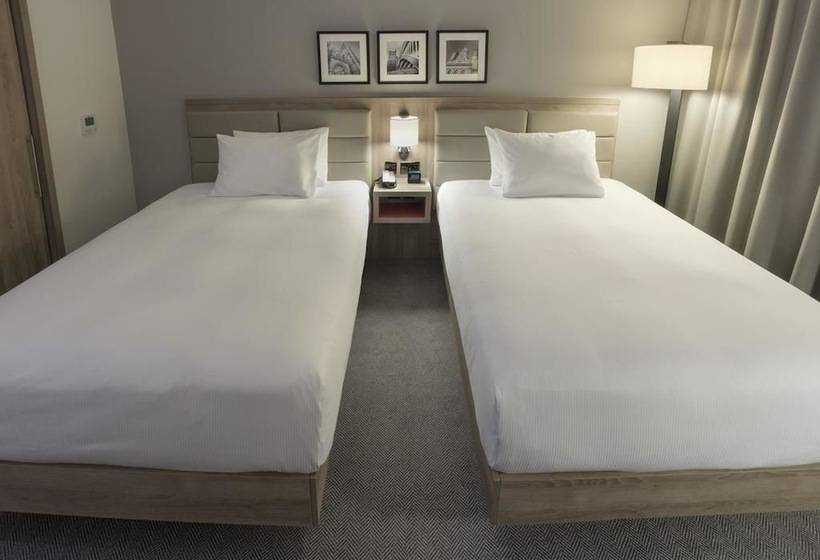 Номер Стандартный с Видом, Hilton Garden Inn Doncaster Racecourse
