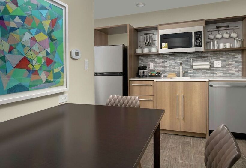 Люкс, Home2 Suites By Hilton Edison
