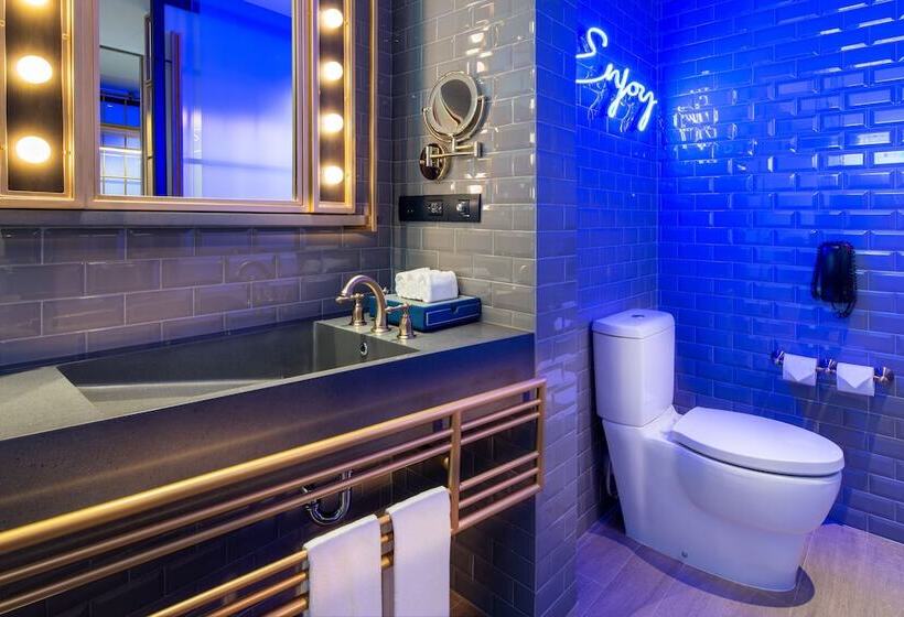 스탠다드 룸 가든 전망, Indigo Phuket Patong, An Ihg