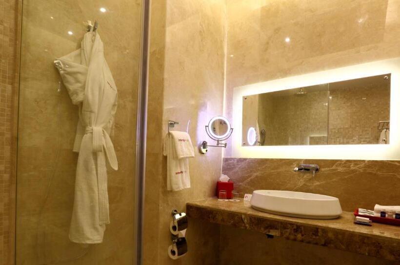 Номер Superior Кровать Кинг, Intercityhotel Riyadh Malaz