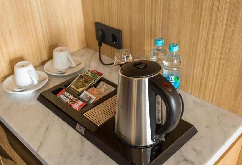 수피리어 룸, Swissotel Sarajevo
