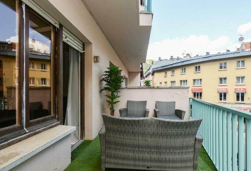استودیوی استاندارد, Apartamentos La Cabaneta Mikka Sky 3000