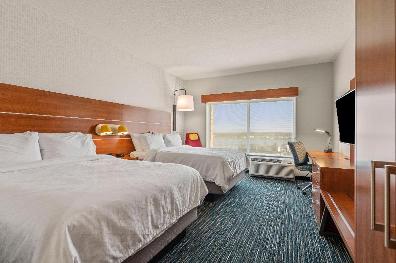 Номер Стандарт, Holiday Inn Express & Suites Orlando  Lake Buena Vista, An Ihg
