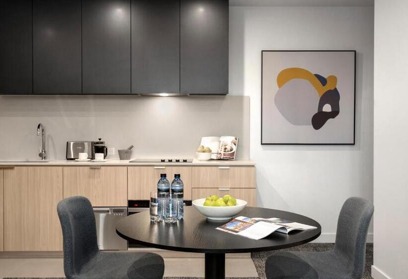 Quarto Executivo, Quest Newquay