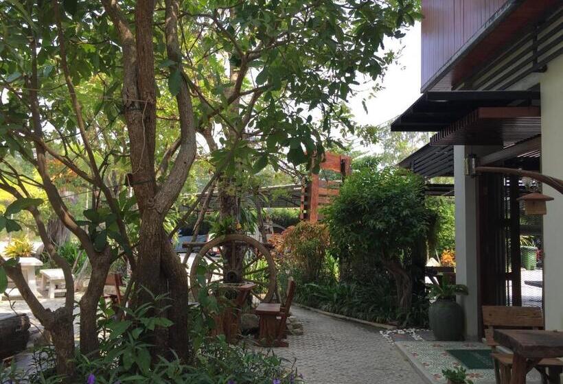 Номер Economy, Rayonghouse Resort