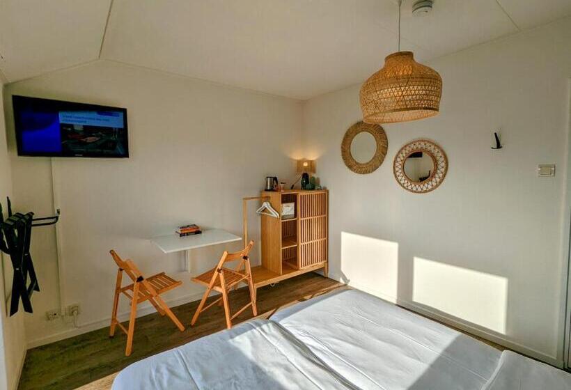 Номер Economy, Budget Hotel Vrouwenpolder