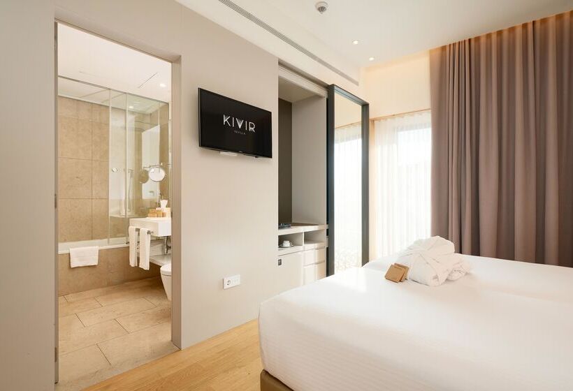 اتاق لوکس, Kivir