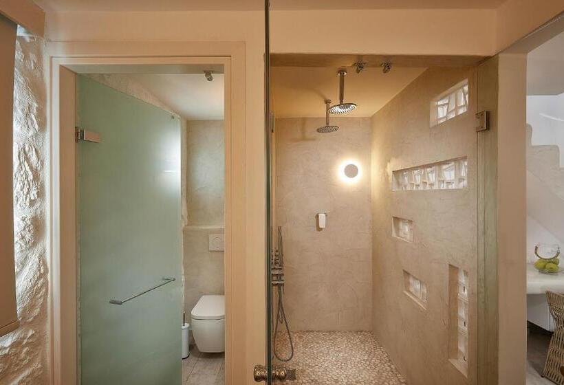 복층 룸, Petri Suites
