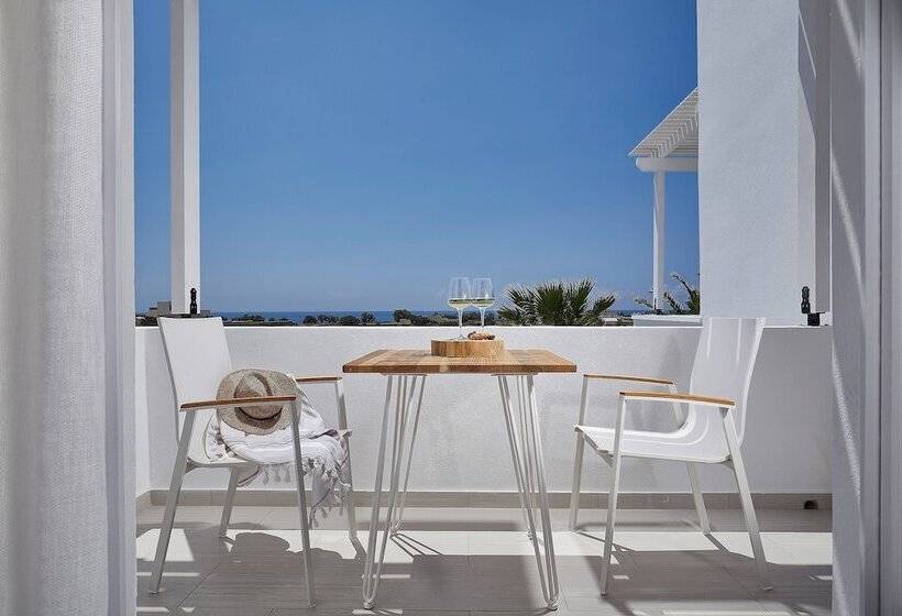 جناح بريميوم مطل علي البحر, Petri Suites