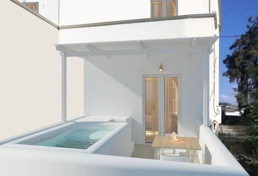 جناح إدارى مطل على البحر, Petri Suites