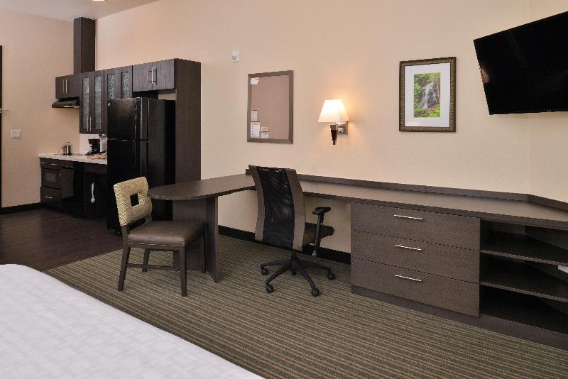 Люкс Кровать Кинг, Candlewood Suites   Austin Airport, An Ihg