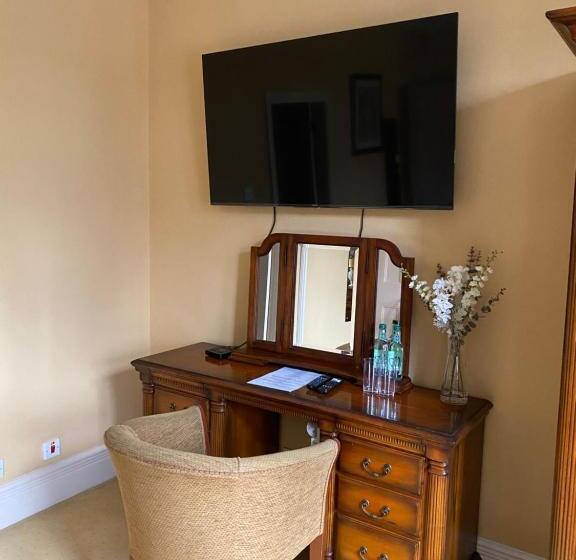 Family Suite, Barringtons