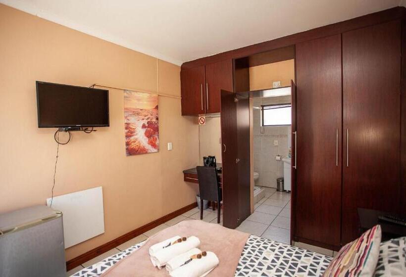 Номер Executive, Dolphin Dance Lodge