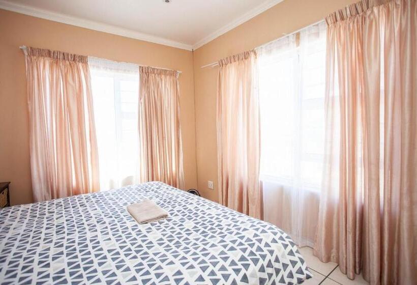 Апартаменты 4 Спальни, Dolphin Dance Lodge