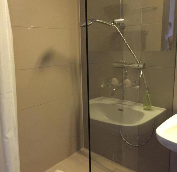 Апартаменты 1 Спальня, Apartments Seeblick Mit Anbindung An Ein 4 Sterne