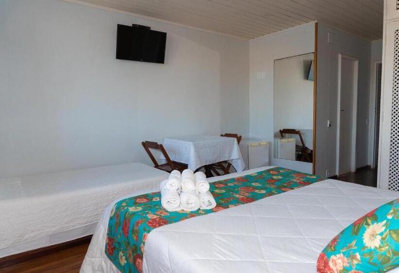 Triple Room Sea View, Pousada Marilia