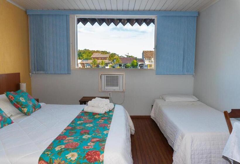 Triple Room Sea View, Pousada Marilia