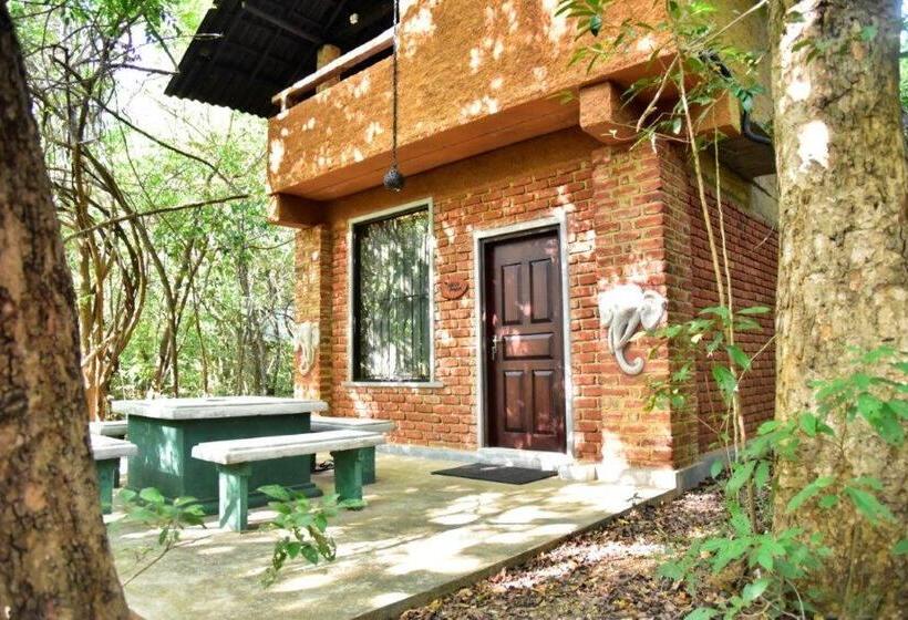 带花园景观和一个卧室的别墅, Akein Jungle Resort   Sigiriya