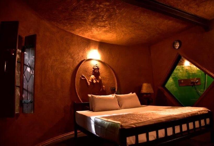غرفة قياسية سرير كينج, Akein Jungle Resort   Sigiriya