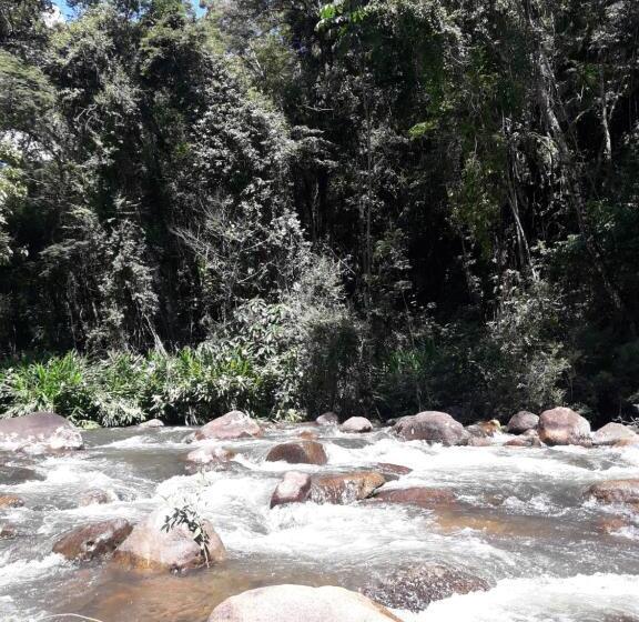 샬레, Pousada Estância Rio Acima