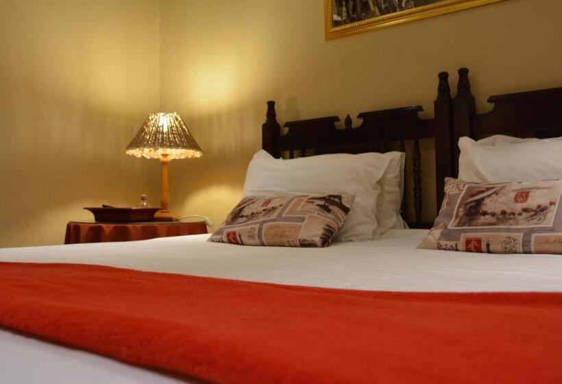 Номер Executive, Le Chateau Guest House And Conference Centre