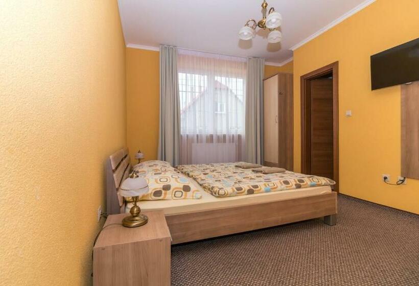 Номер Стандарт, Penzión Kastelán