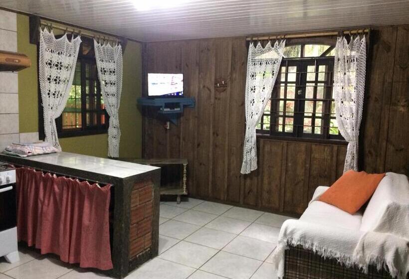 샬레, Pousada Do Oasis